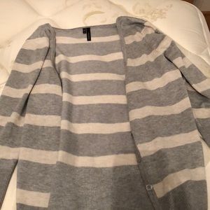 Grey and white Maurice’s sweater